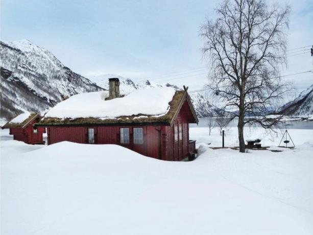 Niekedy jednoducho chcete ísť niekam do Škandinávie a bývať v osamelom dome pri jazere. Foto: Yandex. Obrázky