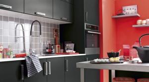 7 bezchybné a v harmónii farebných kombinácií materiálov, nábytku a interiérových prvkov pre vašu kuchyňu