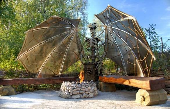 Dragon - chovateľ krbu ako grilovanie na fotografiu miesta: Design Studio Unformat, (Moskva).