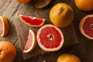 Grapefruit je užitočná pre telo, na energetický obsah a vlastnosti